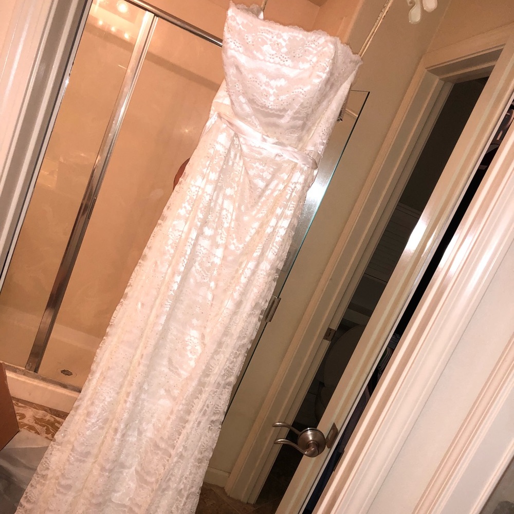 Galina strapless lace trumpet wedding dress
